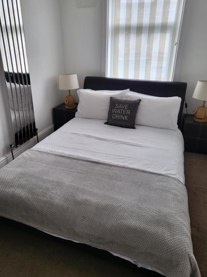 140 Bond Hotel Blackpool Kültér fotó